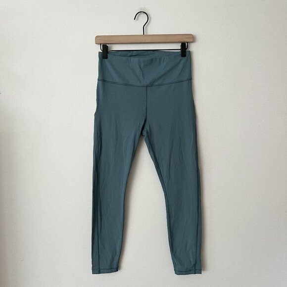 Athleta Ultimate Stash Pocket 7/8 Tight Blue Women's Size Small - Picture 1 of 9